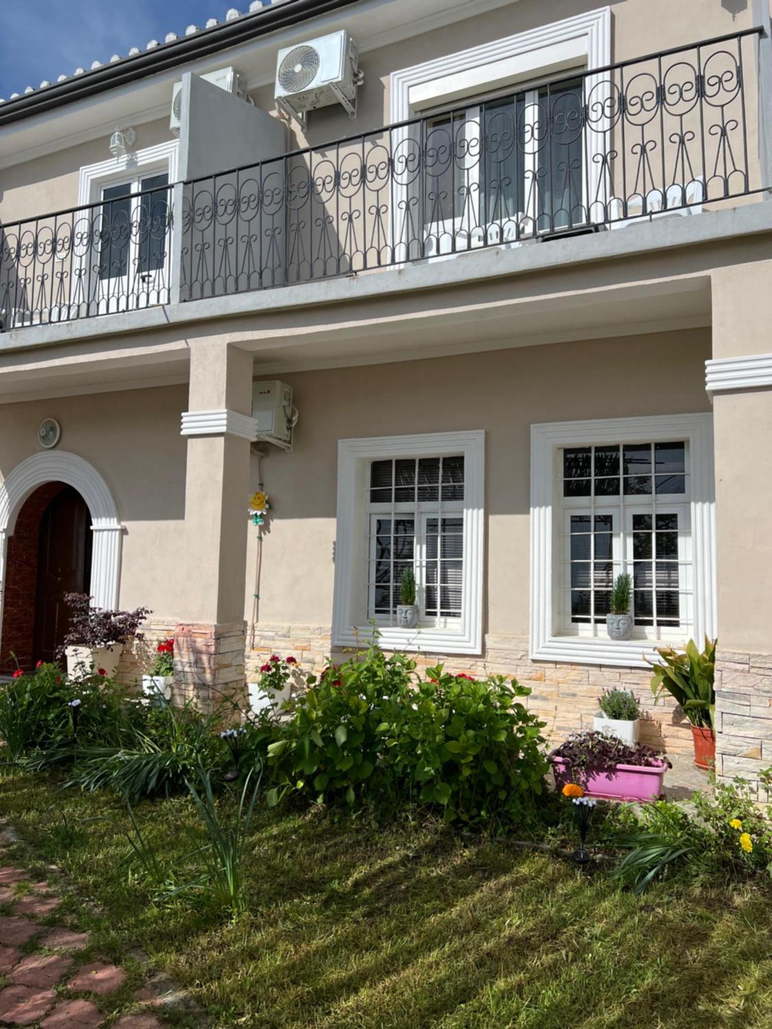 Krujë Garden Villa Guni מראה חיצוני תמונה